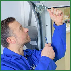 Quality Garage Door Fishers, IN 317-497-0189 - side-t-21-gr-39m-garage-door-installation